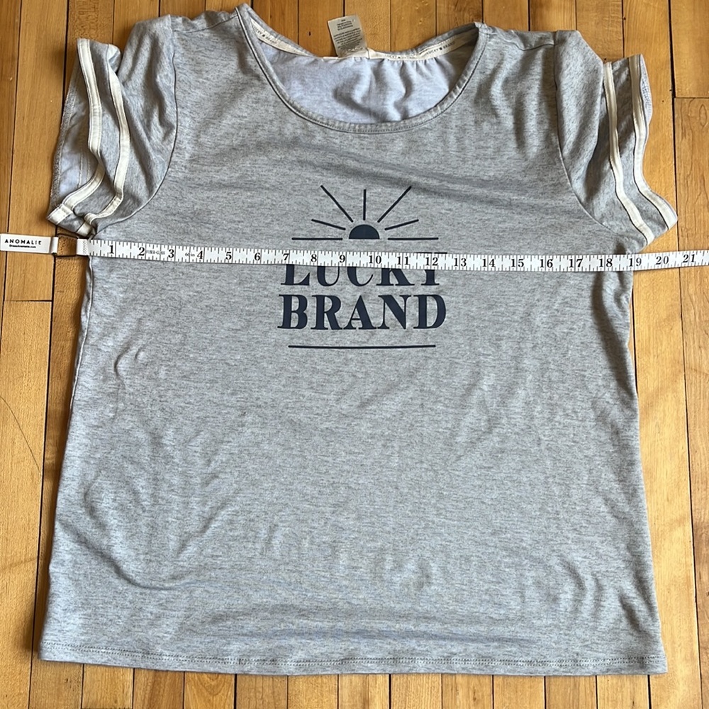Lucky Brand Top - Picture 6 of 8